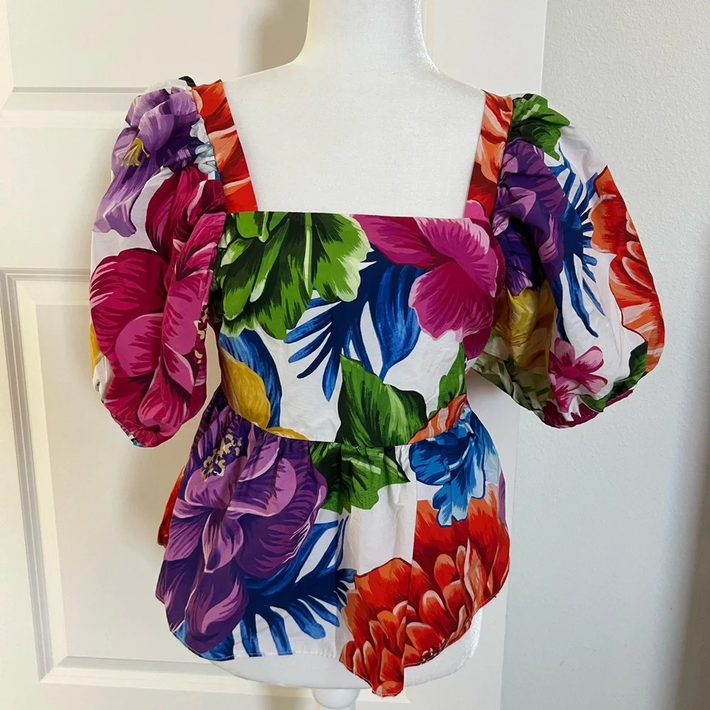 NWOT Farm Rio Multicolor Floral Puff Sleeve Top Small - Picture 3 of 10